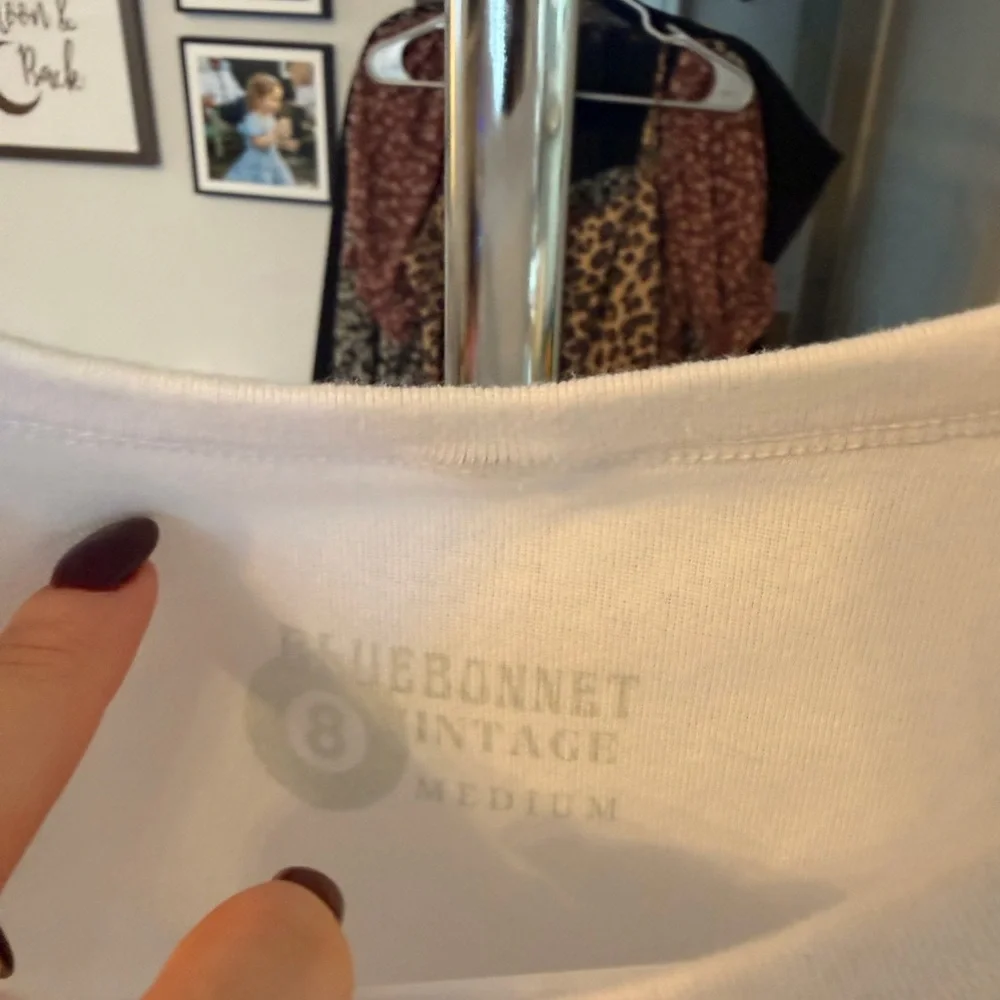 Elegant White Tank Top with Martini Glass Print - Picture 2 of 3